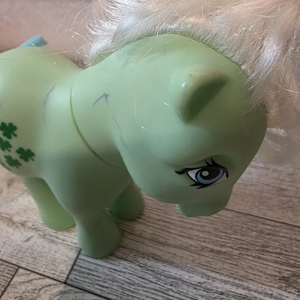 My Little Pony Green Figure with White Hair - Picture 2 of 5
